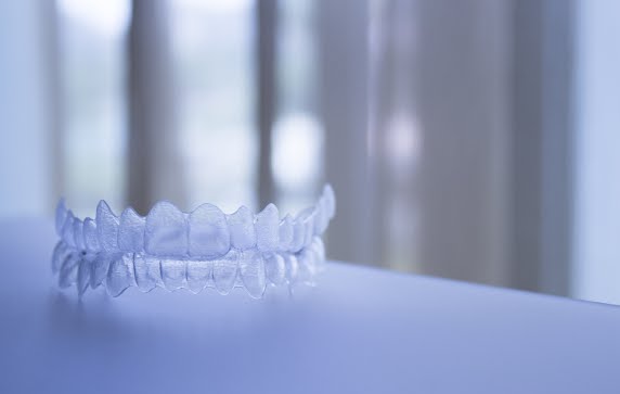 Braces vs. Invisalign: Which Is Right for You?